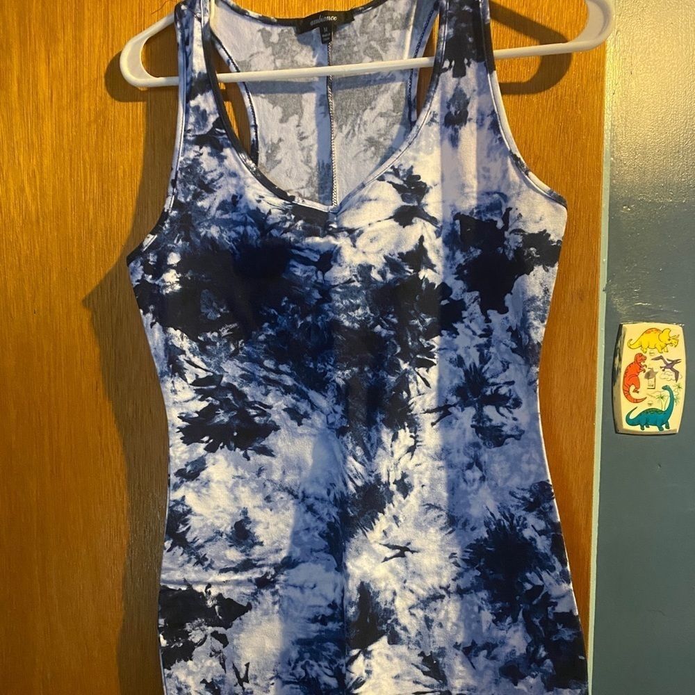 NWOT TIE DYE BODY-CON DRESS​​